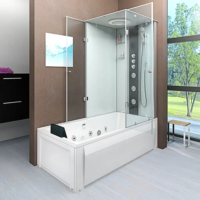 AcquaVapore Komplettdusche Fertigdusche K05-L02-WP - Weiß - Weiße Hydromassage-Badewanne und Multifunktions-Duschkabine mit Glasabtrennung in einem hellen Badezimmer.