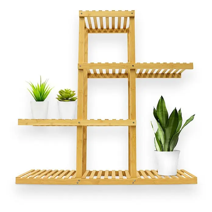 Floordirekt Holzregal Bambus Zaria - H x B x T: 125 x 63 x 32 cm, Anzahl Böden: 4 Stk., Schrauben, Bambus - Mehrstufiger Bambus-Pflanzenständer mit mehreren Topfpflanzen auf seinen Ablagen.