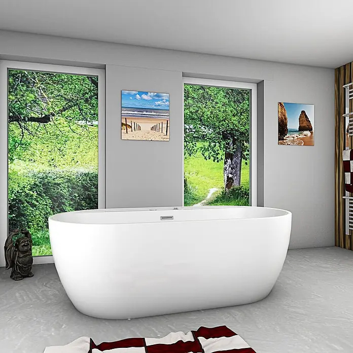 AcquaVapore Freistehende Badewanne Fertigdusche F29-180 - Acryl, Weiß - Weißer freistehender Badewanne in einem modernen Badezimmer mit großen Fenstern.