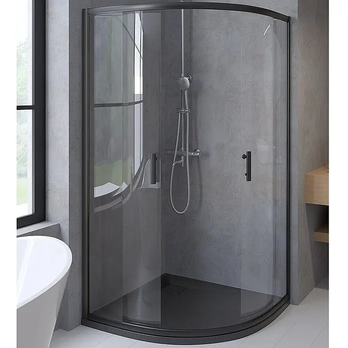 Bad Land Eckdusche HELA Duschkabine Viertelkreis 80 x 80 x 190 cm Schwarz, 6 mm Klarglas, Nano - Beschichtet, Schwarz, Stärke: 6 mm - Moderne Viertelkreis-Duschkabine mit schwarzem Rahmen, Rauchglas und dunkler Duschwanne in einem modernen Badezimmer.