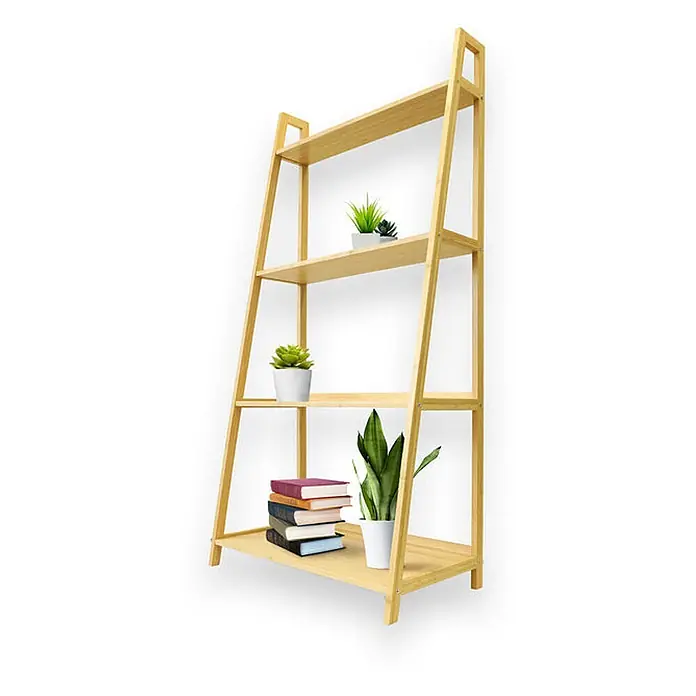 Floordirekt Holzregal Bambus Samia - H x B x T: 96,7 x 95,8 x 28 cm, Anzahl Böden: 4 Stk., Schrauben, Bambus - Helles Holz-Vier-Etagen-Leiterregal mit Pflanzen und Büchern.