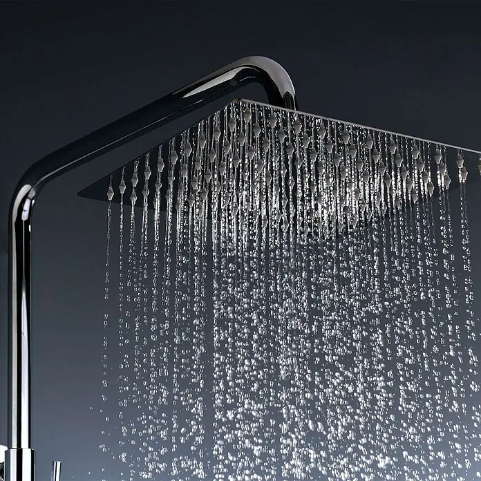Poalgi Duschsystem Infinite - Anzahl Strahlarten: 1 Stk., Verchromt - Quadratischer Chrom-Regenduschkopf sprüht Wasser aus mehreren Düsen.