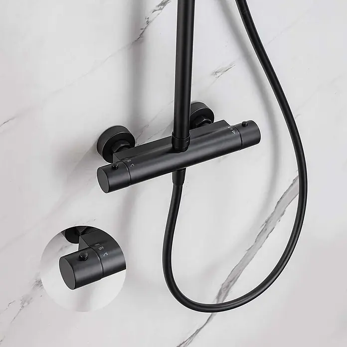 Poalgi Duschsystem Supreme - Anzahl Strahlarten: 1 Stk., Mattschwarz - Mattschwarzer Thermostat-Duschmischer mit Schlauch.