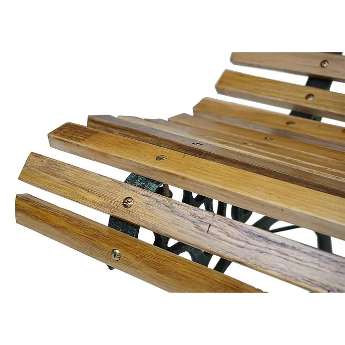 Proregal Gartenbank 2-Sitzer - Holz, Braun - Nahaufnahme einer Holzbank mit Naturholzleisten und dunkelgrünen Metallstützen, verschraubt.