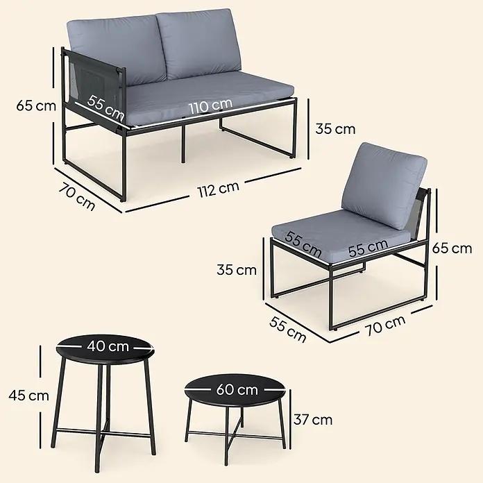 Outsunny Loungemöbel-Set - 5 -tlg., Stahl, Netzstoff, Polyester, Schaumstoff, PP-Baumwolle, Dunkelgrau - Schwarze Gartenloungegruppe aus Metall mit einem Zweisitzer-Sofa, Sessel und zwei runden Tischen mit grauen Polstern und schwarzen Tischplatten, Maße angegeben.