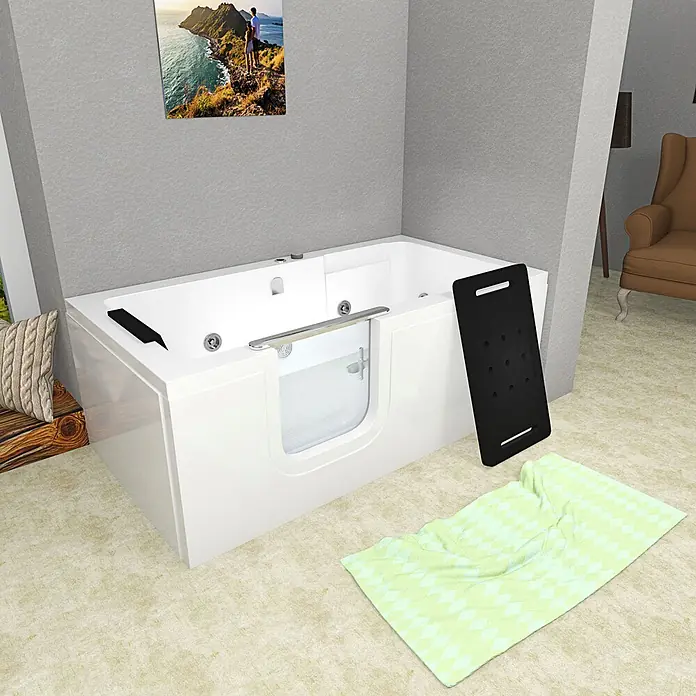 AcquaVapore Badewanne Fertigdusche S15WP-L - 150 x 75 cm, Acryl, Weiß - Weiße Badewanne mit Einstiegstür und Chrom-Haltegriff im Badezimmer, daneben ein schwarzer Duschsitz.