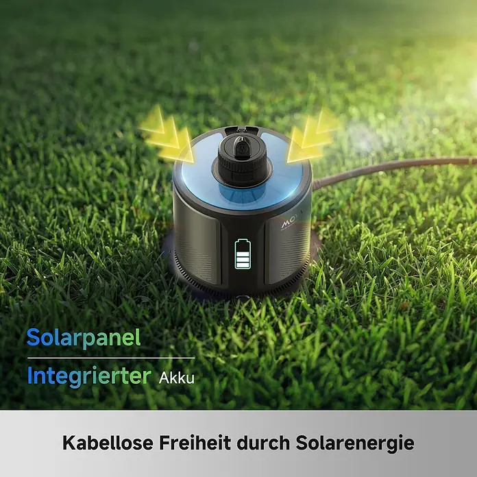 Mova Sektorenregner L10 - Max. Regnerfläche: 500 m² - Dunkelgraues zylindrisches solarbetriebenes Gerät mit blauer Oberseite und leuchtendem Akkusymbol auf Gras.
