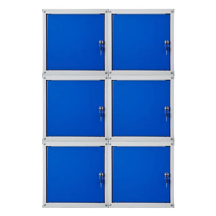 Proregal Schließfachschrank Mega Deal 6x Cubic - Grau/Blau, Zerlegt - Sechs blaue Metallschließfächer mit Schlüsseln, in einem 3x2 Raster angeordnet.