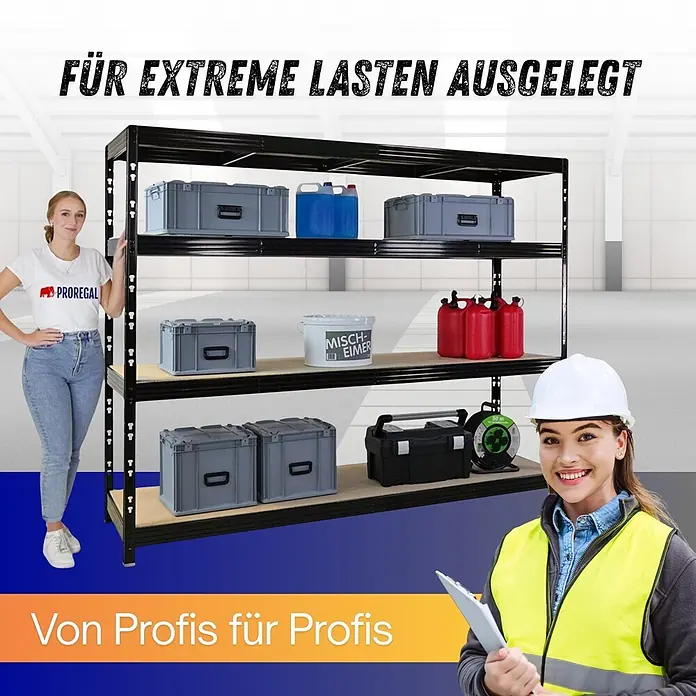 Proregal Schwerlastregal Profi RHINO - Traglast pro Boden: 450 kg, Anzahl Böden: 4 Stk., Stecken, Schwarz - Robustes schwarzes Schwerlastregal für den professionellen Einsatz. Zwei Frauen zeigen die Größe; Regale halten diverse Boxen und Werkzeuge.