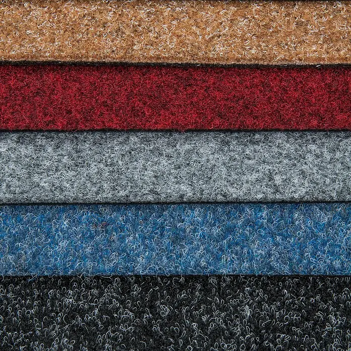 Bricoflor Teppichfliese - Breite: 50 cm, Nadelfilz, Polypropylen, beige - Mehrfarbige Teppichmuster: braune, rote, graue, blaue und schwarze Stoffproben mit Textur.