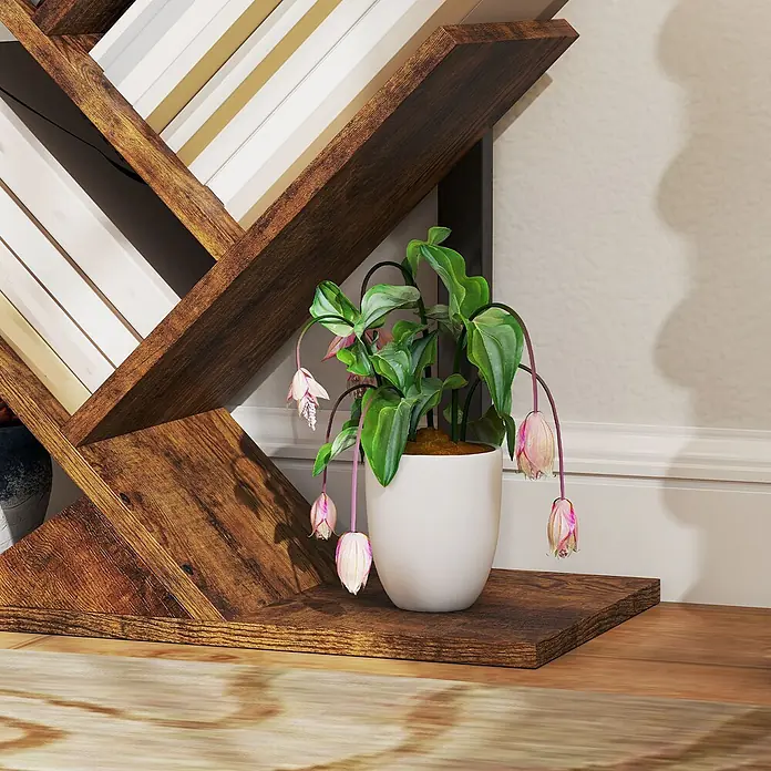 Homcom Holzregal - H x B x T: 109 x 24 x 24 cm, Traglast pro Boden: 3 kg, Anzahl Böden: 7 Stk., Schrauben, Rustikal-Braun - X-förmiges braunes Bücherregal aus Holz mit Büchern und Topfpflanze.