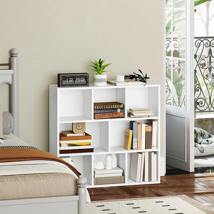 Homcom Holzregal - H x B x T: 80 x 24 x 24 cm, Traglast pro Boden: 8 kg, Anzahl Böden: 8 Stk., Schrauben, Weiß - Weißes Regal mit mehreren Fächern im Schlafzimmer, neben einem Bett, zur Aufbewahrung von Büchern und Dekoartikeln. Vielseitiger offener Stauraum.