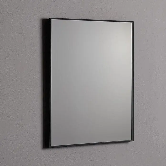 Kiamami Valentina Wandspiegel - 20 x 800 cm, Schwarz - Rechteckiger Wandspiegel mit schlankem schwarzem Rahmen.
