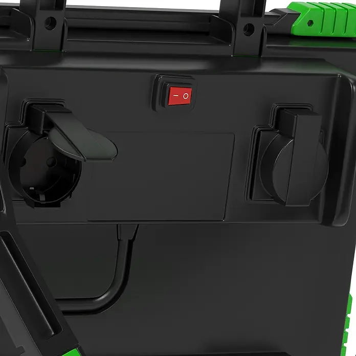 Profi Depot LED-Strahler - 55 W, 4.000 lm, L x B x H: 38,8 x 34,2 x 10,1 cm, IP54 - Schwarze tragbare Powerstation mit grünen Akzenten, rotem Schalter, offener und geschlossener Steckdose.