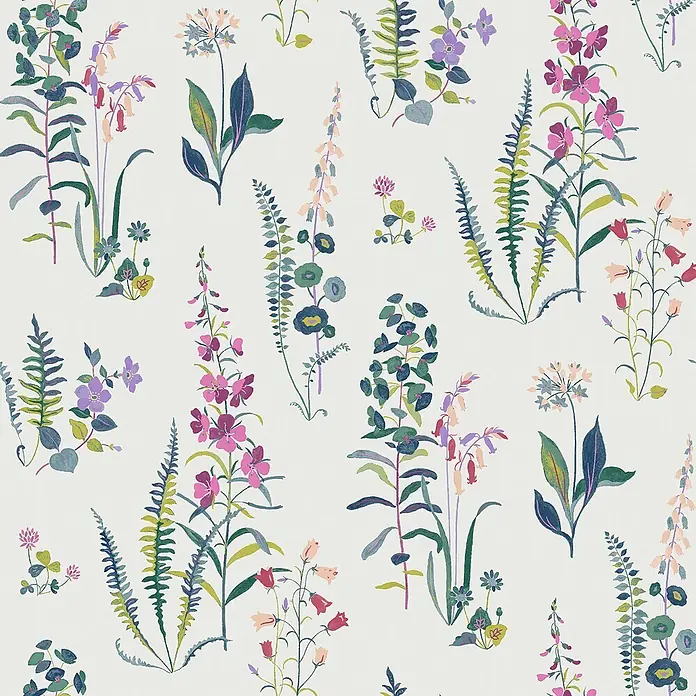 Laura Ashley Vliestapete Meadowvale - Lila, Floral, 1.000 x 52 cm - Florales Muster mit verschiedenen Wildpflanzen und Blumen in Rosa, Lila, Grün und Blau, darunter Farne, Fingerhüte und Glockenblumen.