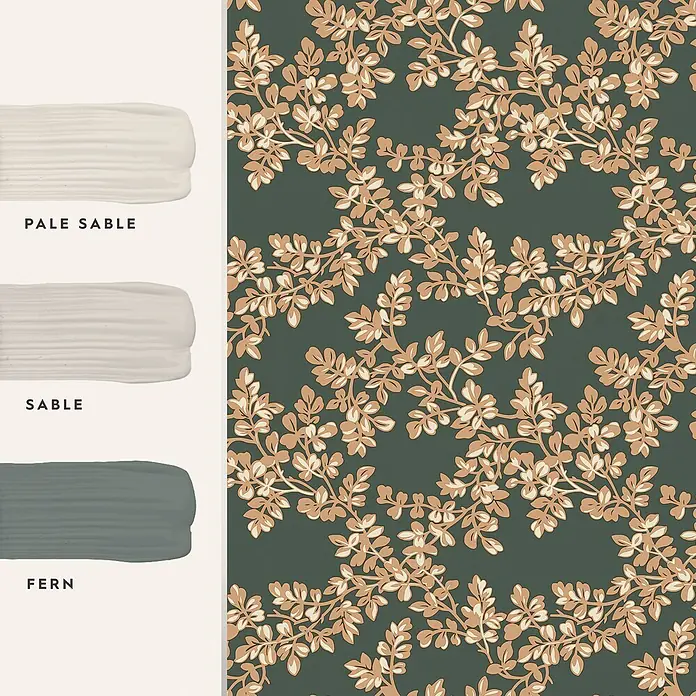 Laura Ashley Vliestapete Burnham - Dunkelgrün, Floral, 1.000 x 52 cm - Eine koordinierte Farbpalette mit Farbmustern in Pale Sable, Sable und Fern, begleitet von einer botanischen Tapete mit beigen Blättern auf tiefgrünem Design.