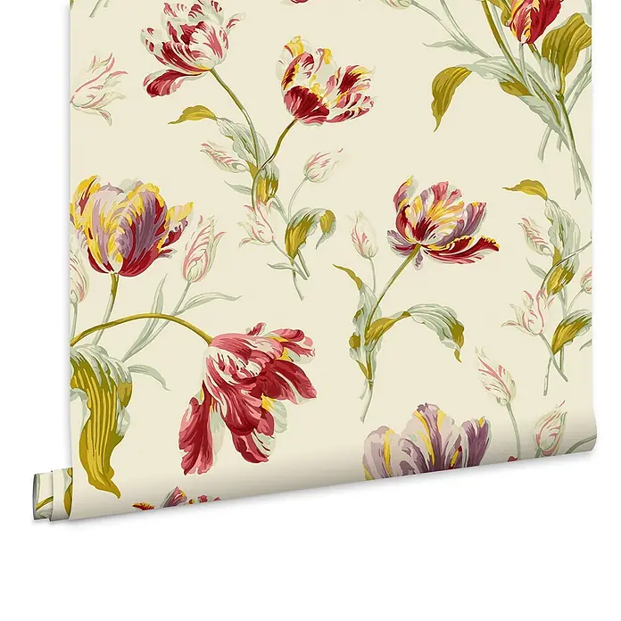 Laura Ashley Vliestapete Vliestapete Papageientulpen - Rot, Floral, 10 x 0,52 m - Tapetenrolle mit lebhaftem Blumenmuster aus roten, weißen, gelben und violetten Tulpen und grünen Blättern auf hellem Cremegrund.