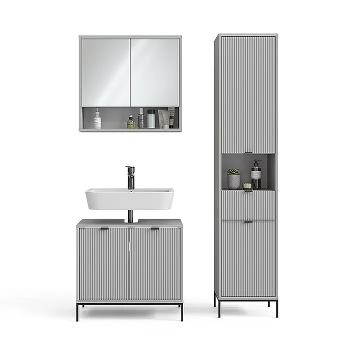 Vicco Badmöbel-Set Eliza Grau 3 Teile, mit Hochschrank - Gesamtbreite Badmöbel: 110 cm, Grau, Matt - Hellgraue Badmöbelgarnitur mit geriffelten Fronten: Spiegelschrank, Waschtischunterschrank und Hochschrank, auf schwarzen Beinen.