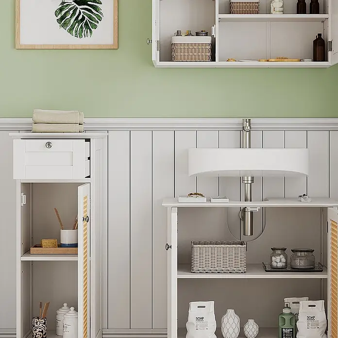Vicco Badmöbel-Set Rosario Weiß 3 teilig - Gesamtbreite Badmöbel: 92 cm, Weiß, Matt - Weißer Badunterschrank mit Waschbecken und hoher Ablageschrank in einem Badezimmer, bietet praktische Aufbewahrung.