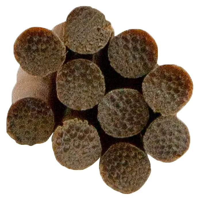 Gardol Splittstab - L x S: 50 x 0,15 cm, Natur, 10 Stk. - Haufen kleiner, strukturierter, bräunlich-grauer Pellets.