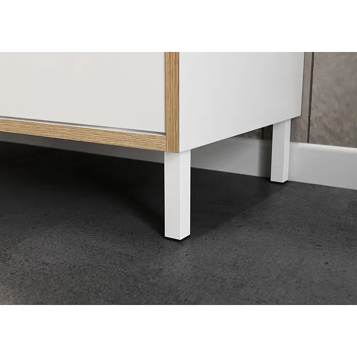 Germania Waschtischunterschrank GW-TOPEKA - B x T x H: 80 x 34 x 60 cm, Weiß/Navarra-Eiche-Nb. - Weißer Schrank mit heller Holzverkleidung, stehend auf weißen Vierkantbeinen mit schwarzen Füßen.