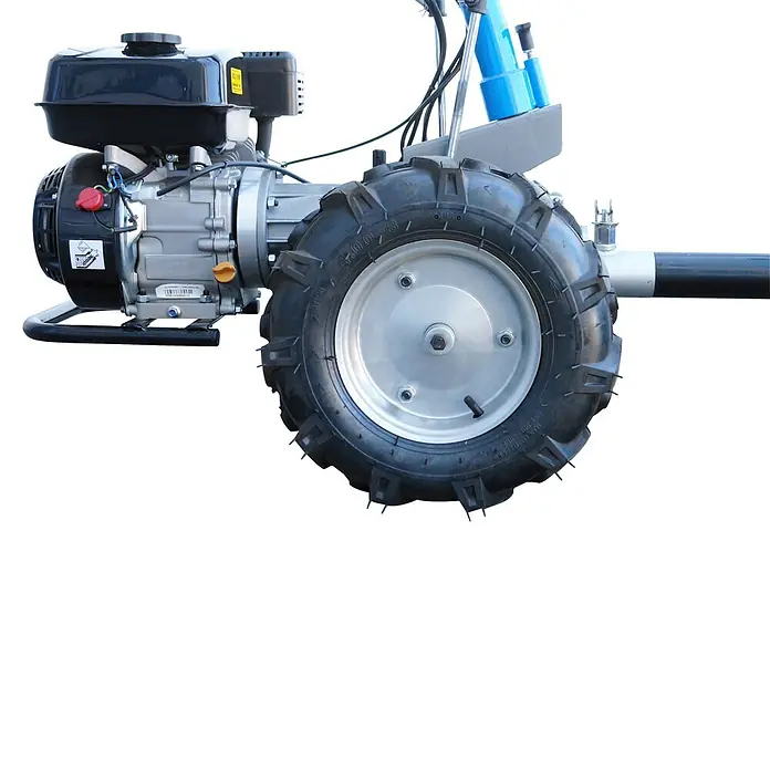 Güde Motoreinachser - Leistung: 4,8 kW, 4-Takt - Teilansicht eines Einachsschleppers mit schwarzem Motor, silbernem Rad mit schwarzem Reifen und blauen Griffteilen.