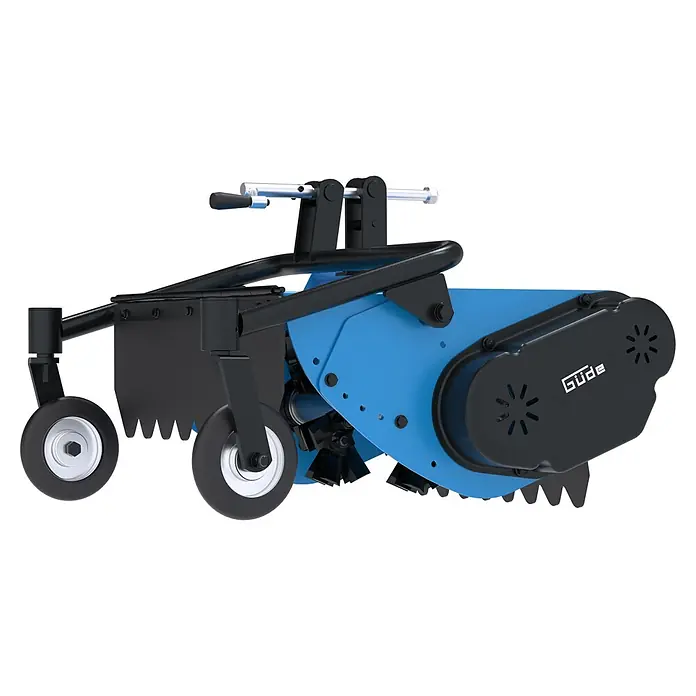 Güde Schlegelmulcher - Passend für: Motoreinachser GME 6,5 V, 500 mm Schnittbreite, 10-70 mm Schnitthöhe - Blau-schwarzes landwirtschaftliches Bodenfräsen-Vorsatzgerät mit Rädern und schwarzem Griff zur Bodenbearbeitung.