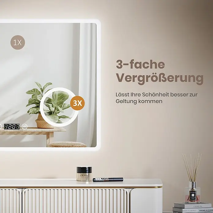 Emke Lichtspiegel Dimlite LM13 -  - Beleuchteter Spiegel mit 3-facher Vergrößerung, Digitaluhr und Temperaturanzeige über einem Waschtisch.