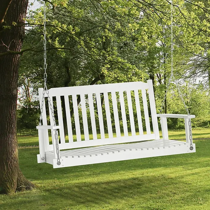 Outsunny Hängebank - B x T x H: 69 x 69 x 60 cm, Tannenholz, Stahl, Weiß - Weiße Holzschaukelbank hängt an einem Baum.