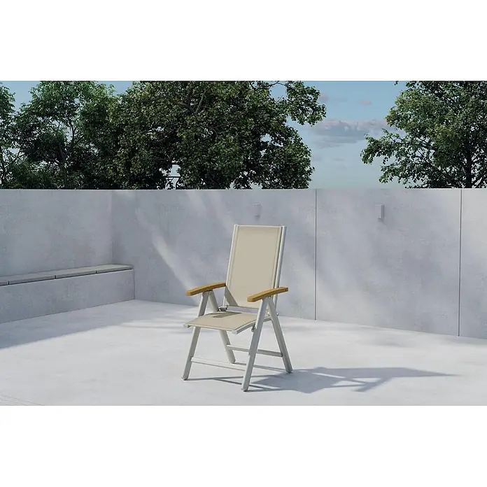 Ebuy24 Gartenstuhl Panama 2er-Set - 2 Stk., Aluminium, Beige, B x T x H: 60 x 75 x 110 cm - Weißer und beiger Klappstuhl mit Holzarmlehnen auf einer Außenterrasse.