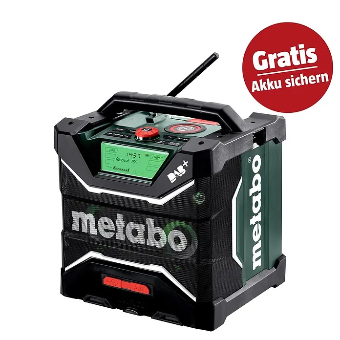 Metabo CAS 18V Akku-Baustellenradio RC 12-18 32 W BT DAB+ - 18 V, Ohne Akku, 87,5 - 108,0 kHz (FM) - Dunkelgrünes und schwarzes Metabo Baustellenradio mit Digitalanzeige und Griff. Oben rechts ein roter Kreis mit "Gratis Akku sichern".