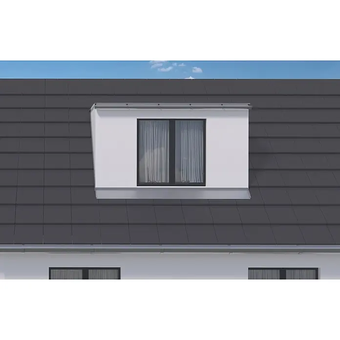 Fischer Universalschraube FID-Z K - 6 Stk., Geeignet für: Dämmplatten aus Polystyrol - Weißes Gaubenfenster mit schwarzem Rahmen und Vorhängen, in ein dunkelgraues Ziegeldach integriert.