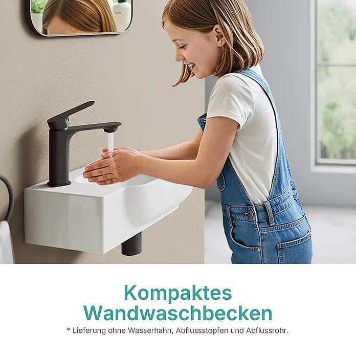 Emke Waschbecken Ceraform CB23 - B x L: 21 x 40 cm, Hahnloch: Links, Mit Überlauf, Weiß - Kompaktes weißes Wandwaschbecken, von einem Kind benutzt, was seine zugängliche Größe hervorhebt.