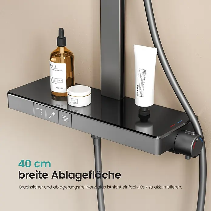 Emke Duschsystem SleeFlow F11 - Mit Thermostatarmatur, Lochabstand: 105 cm, Anzahl Strahlarten: 4 Stk., Anthrazit - Dunkles Duschsystem mit 40 cm breiter integrierter Nanoglass-Ablage, Duschsteuerung und Temperaturregler, mit Pflegeprodukten.