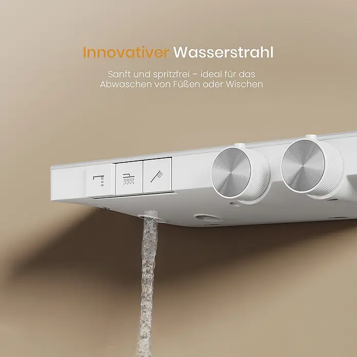 Emke Duschsystem SleeFlow F29 - Mit Thermostatarmatur, Lochabstand: 105 cm, Anzahl Strahlarten: 4 Stk., Weiß - Weiße Wandarmatur mit Reglern, die einen sanften, spritzfreien Wasserstrahl zum Füßewaschen oder Wischen abgibt.