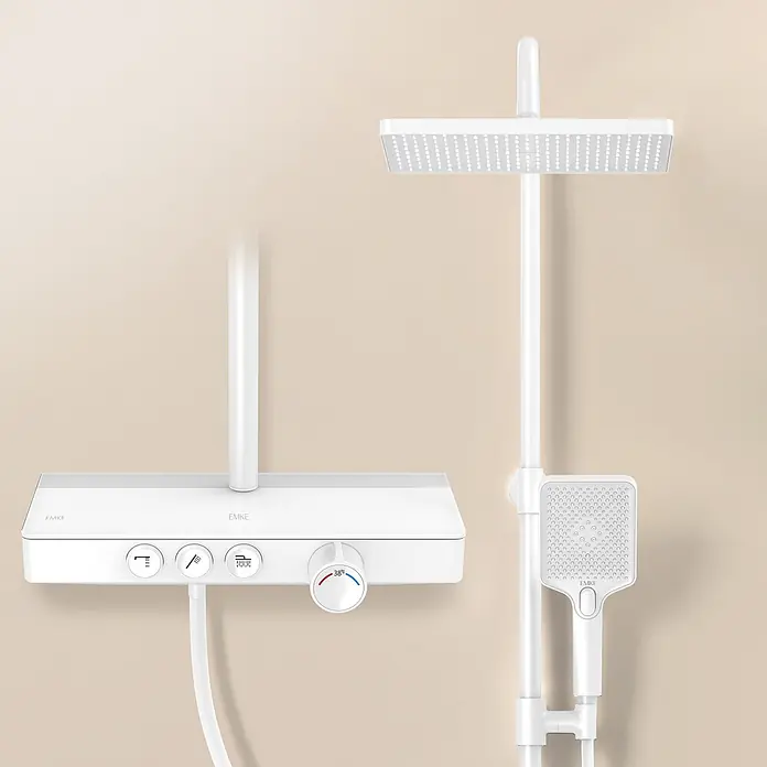 Emke Duschsystem Orbflow F09 - Mit Thermostatarmatur, Lochabstand: 70,7 cm, Anzahl Strahlarten: 3 Stk., Weiß - Weißes Duschsystem mit quadratischer Regendusche, Handbrause und Bedienfeld.