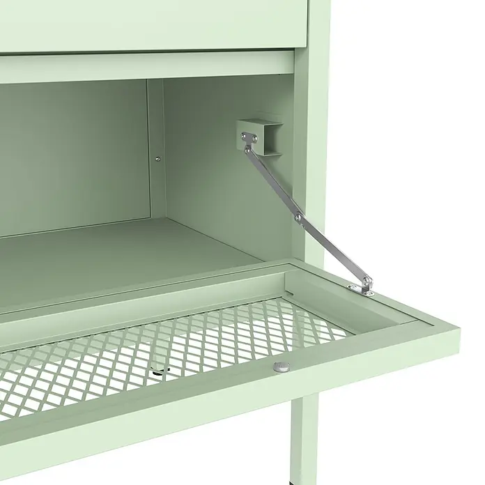 Happy Garden Schuhschrank EMMA - Grün - Innenansicht eines hellgrünen Metallschranks mit offener Gitterklappe, gehalten von einer Haltestange.