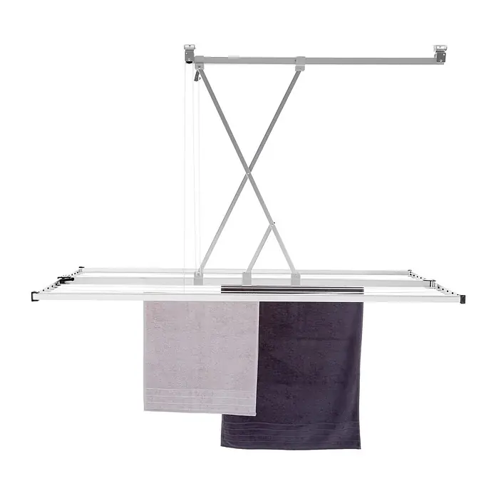 Stewi Deckenwäschetrockner 3321 - L x B: 165 x 75 cm, alu / schwarz - Deckenwäscheständer aus silberfarbenem Metall mit Scherenmechanismus und mehreren Stangen, behängt mit hellgrauen und dunkelgrauen Handtüchern.