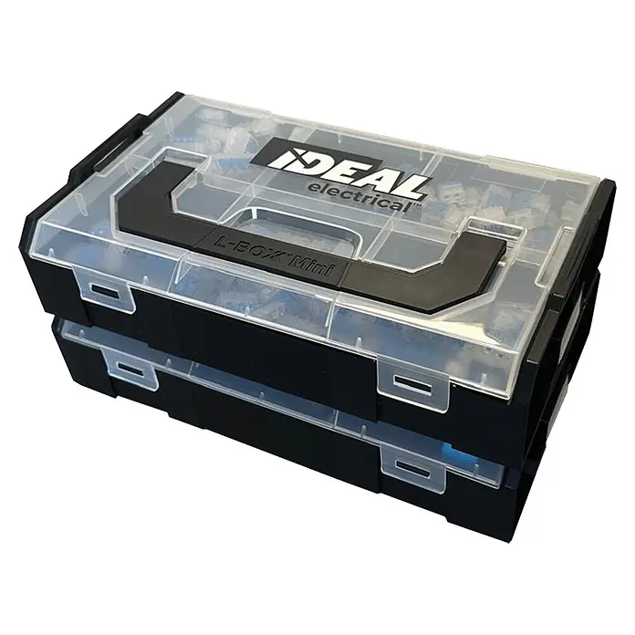 Ideal Hebelklemme L-Boxx Mini - 225 Stk. - Zwei gestapelte schwarze und transparente Kunststoff-Organizer-Boxen mit sichtbaren Kleinteilen.