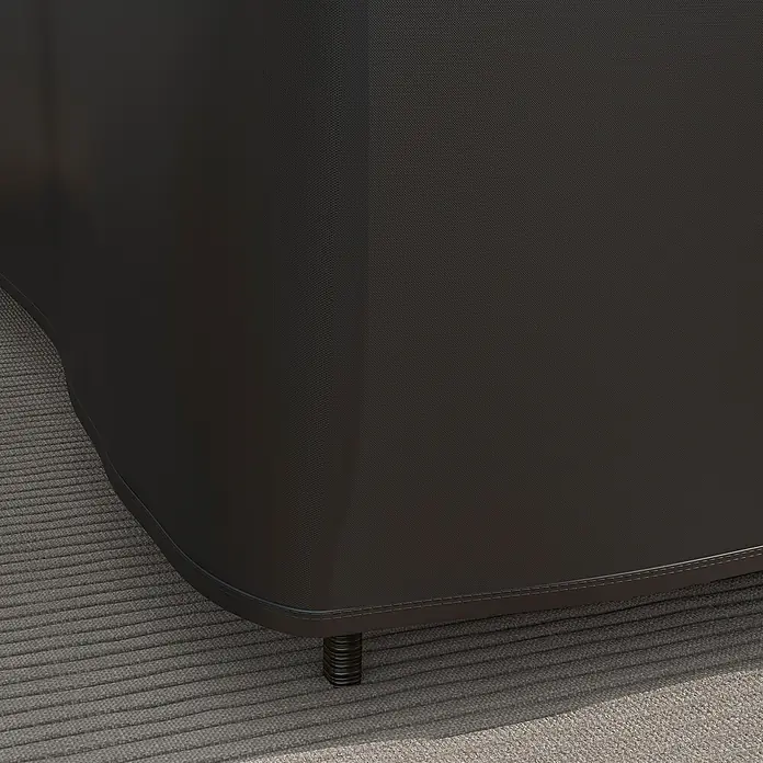 Outsunny Loungemöbel Schutzhülle - L x B x H: 250 x 250 x 79 cm, Oxfordstoff, Schwarz - Dunkelgrauer, texturierter Möbeluntersatz mit kurzem, geripptem Bein auf gestreiftem Teppich.