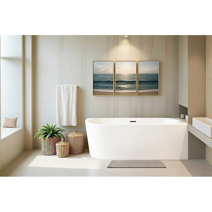 Bad Land Freistehende Badewanne ALVA freist. Badewanne 170x80 cm rechts Weiß, Ablauf - L x B: 170 x 80 cm, Acryl, weiß - Weiße freistehende Badewanne in einem hellen, modernen Badezimmer mit Meereskunst, Korbleinen und einer Pflanze.