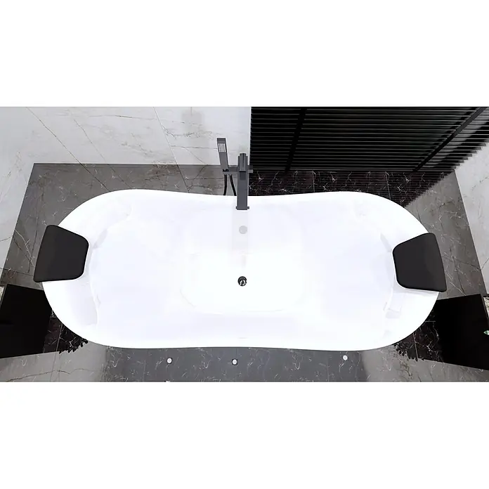 Bad Land Freistehende Badewanne IVAR freist. Badewanne 180x80 cm Weiß, Ablauf + Bambusablage - Acryl, weiß - Weiße freistehende Badewanne mit schwarzen Kopfstützen und schwarzer Standarmatur, von oben in einem modernen Badezimmer.