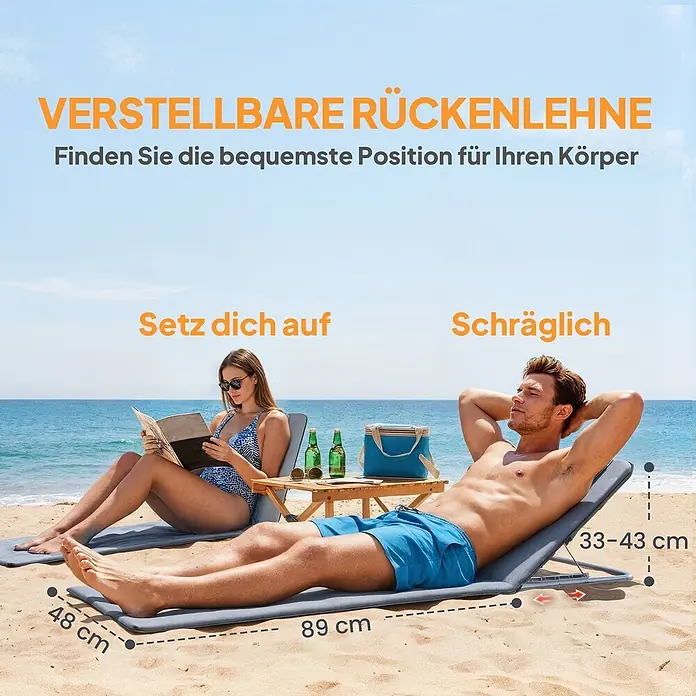 Outsunny Gartenliegen-Set - B x T: 134 x 134 cm, Grau, Stahl, Rückenlehne verstellbar - Graue, verstellbare Strandliege mit zwei Personen am Strand, die in verschiedenen Positionen entspannen.