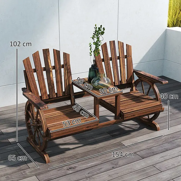 Outsunny Gartenbank - B x T x H: 65 x 65 x 102 cm, Tannenholz, Braun - Dunkelbraune Holz-Zweisitzer-Gartenbank mit integriertem Mitteltisch, auf einer Terrasse mit Maßen dargestellt.