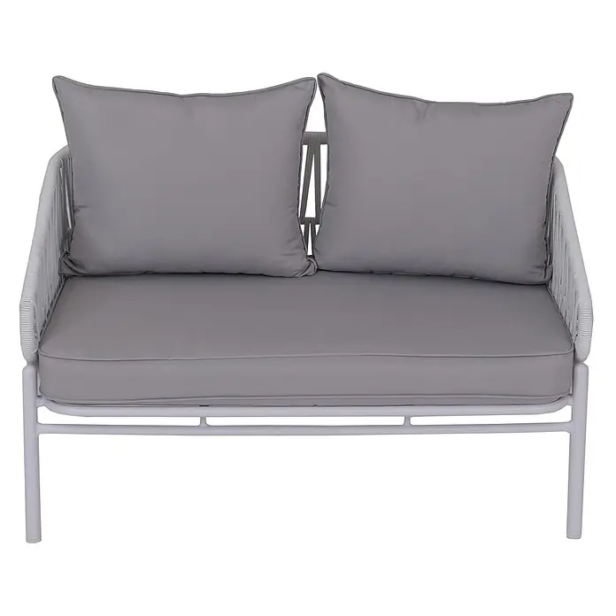 Proregal Loungesofa - Aluminium, Grau - Weißes Outdoor-Sofa mit geflochtenen Details und grauen Kissen.