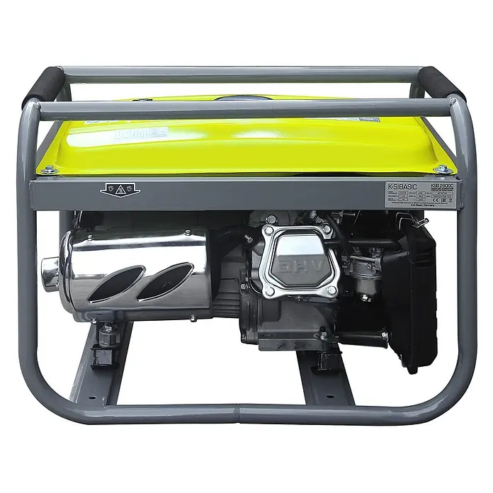 Könner & Söhnen Stromerzeuger KSB 2800C - Nennleistung: 2,5 kW, Tankvolumen: 12 l - Ein tragbarer Generator mit grauem Rahmen und leuchtend gelbem Kraftstofftank, sichtbar mit OHV-Motor und Chromschalldämpfer.