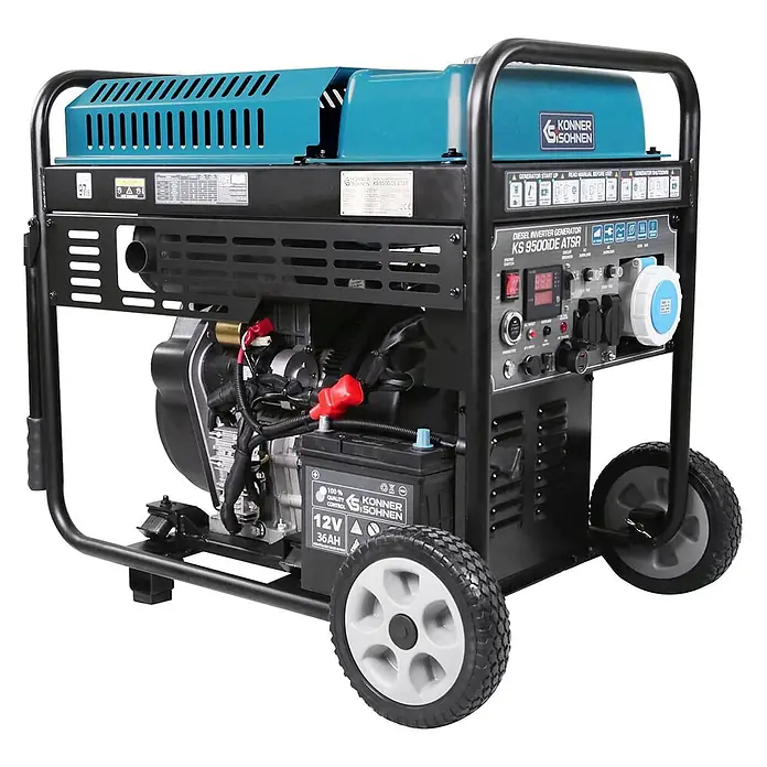 Könner & Söhnen Stromerzeuger KS 9500IDE ATSR - Tankvolumen: 18 l - Ein Konner & Sohnen KS 9500iDE ATSR Diesel-Inverter-Generator mit schwarzem Rahmen, blauer Abdeckung, Bedienfeld und Rädern.