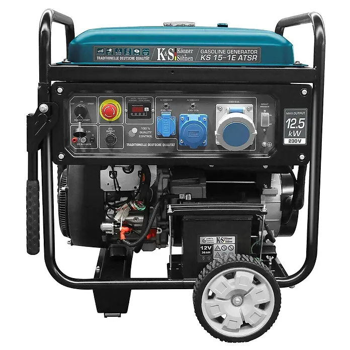 Könner & Söhnen Stromerzeuger KS 15-1E ATSR - Nennleistung: 12 kW, Tankvolumen: 55 l - Könner & Söhnen Benzingenerator mit schwarzem Rahmen, blauem Oberteil, Bedienfeld, verschiedenen Ausgängen und grauen Rädern. Max. Leistung 12,5 kW.