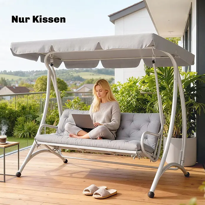 Outsunny Bankauflage - Hollywoodschaukel, 1 Stk., 100% Polyester, Hellgrau - Weiche graue Kissen für eine Gartenschaukel, auf einer Holzterrasse.