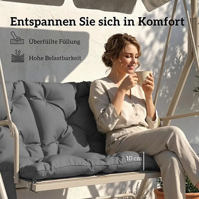 Outsunny Bankauflage - Hollywoodschaukel, 1 Stk., PP-Baumwolle, Polyester, Dunkelgrau - Frau entspannt auf einer Hollywoodschaukel mit dicken, grauen, 10 cm Kissen, die eine üppige Füllung und hohe Belastbarkeit bieten.